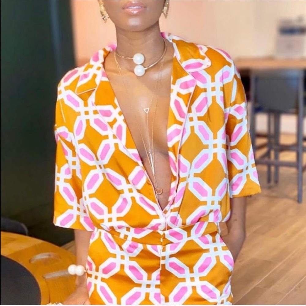 ZARA Printed Pajama Top 🍊